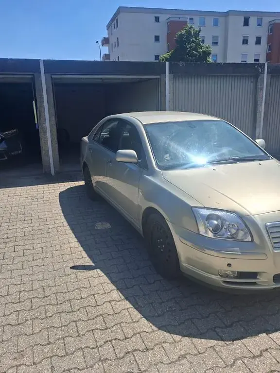 Gebraucht Toyota Avensis Executive 147 PS (108 kW) 2004 Grau Limousine