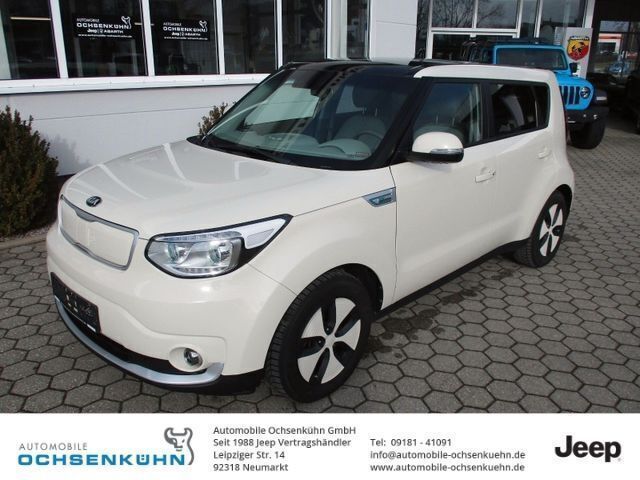 Weiß Gebraucht 2017 Kia Soul EV Play SUV | 16.990 € - Bild 1/4