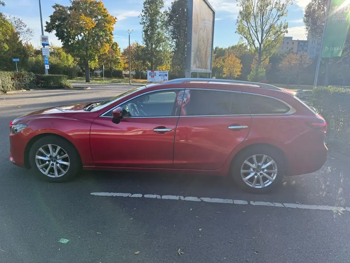 Gebraucht Mazda 6 Exclusive-Line 150 PS (110 kW) 2016 Rot Kombi