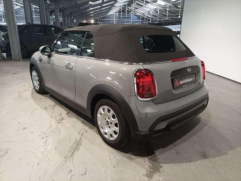 Gebraucht Mini One Cabriolet Essential 102 PS (75 kW) 2022 Moonwalk grey (metallic) Cabrio