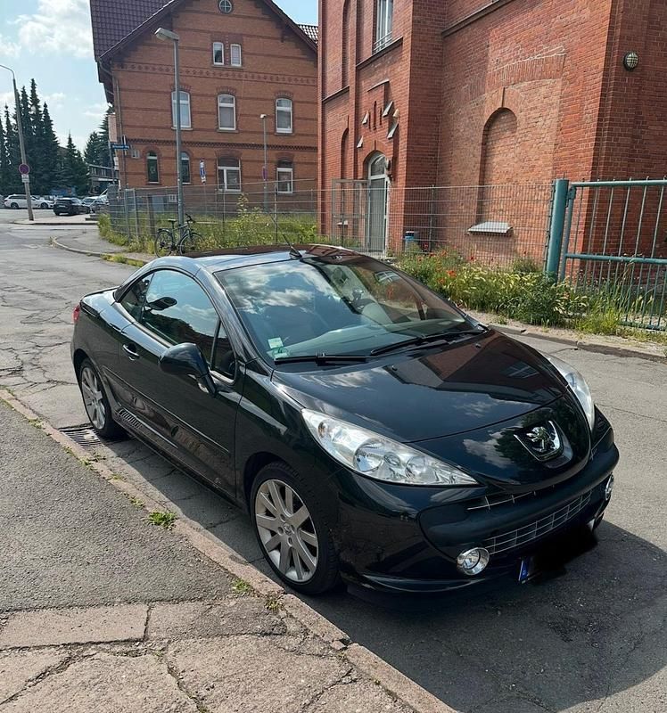Schwarz Gebraucht 2009 Peugeot 207 CC Cabrio | 2.950 € (Guter Preis) - Bild 1/4