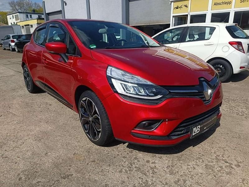Gebraucht Renault Clio IV Intens 118 PS (86 kW) 2017 Rot Kleinwagen