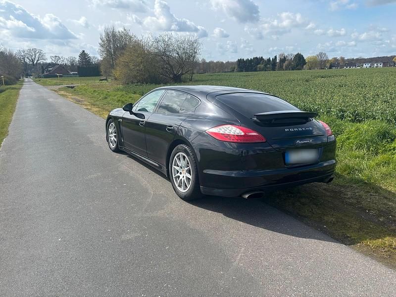 Brugt Porsche Panamera 300 HK (220 kW) 2011 Sort Hatchback
