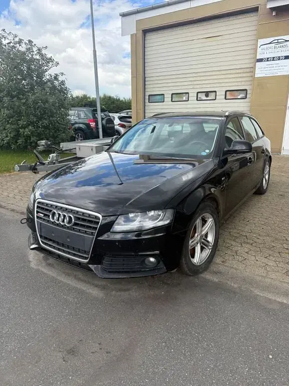 Gebraucht Audi A4 Sport 143 PS (105 kW) 2008 Schwarz Kombi