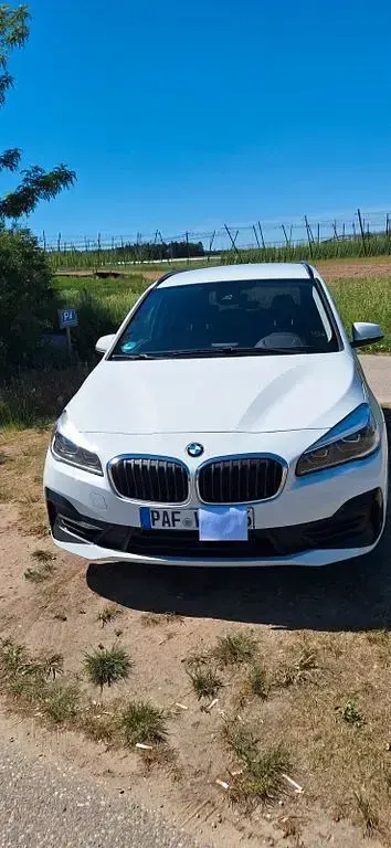 Gebraucht BMW 218 150 PS (110 kW) 2019 Weiß Kombi
