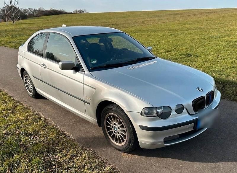 Gebraucht BMW 316 116 PS (85 kW) 2003 Silber Coupé