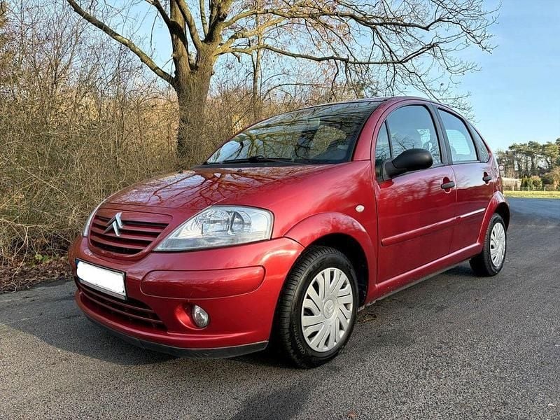 Gebraucht Citroën C3 60 PS (44 kW) 2004 Rot Limousine
