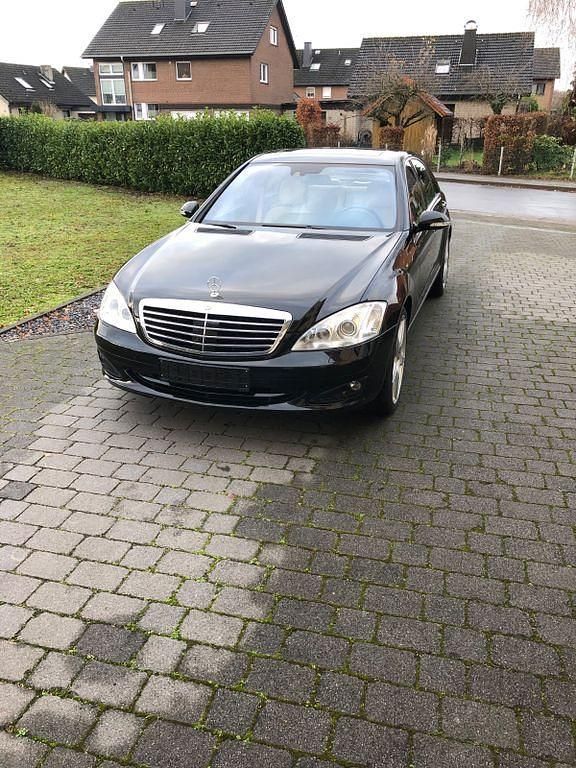 Schwarz Gebraucht 2009 Mercedes S500L Limousine | 17.000 € (Superpreis) - Bild 1/4