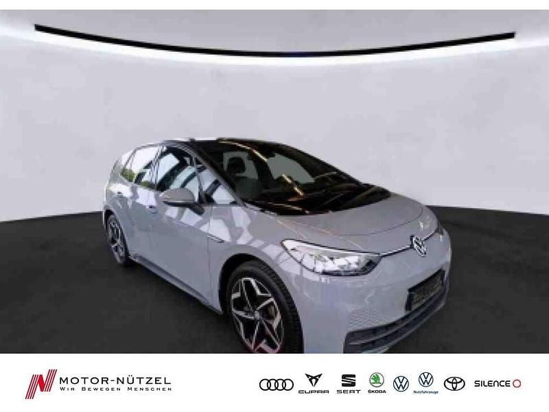 Grau Gebraucht 2022 VW ID.3 Pro Performance Kleinwagen | 20.930 € (Guter Preis) - Bild 1/4