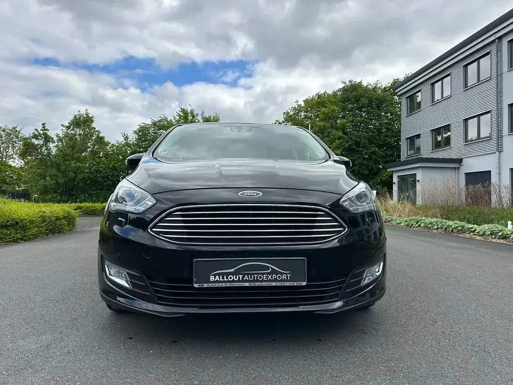 Używany Ford C-MAX Titanium 125 KM (91 kW) 2019 Czarny Minivan