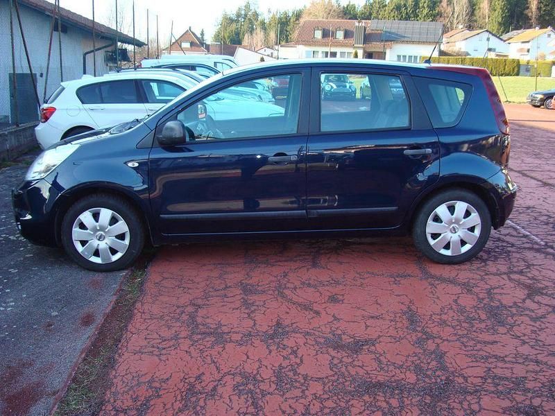 Gebraucht Nissan Note Visia 88 PS (64 kW) 2011 Blau Kleinwagen
