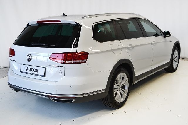 Gebraucht VW Passat Alltrack 150 PS (110 kW) 2016 Weiß Kombi