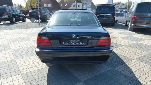 Gebraucht BMW 728 460 PS (338 kW) 1997 Blau Limousine