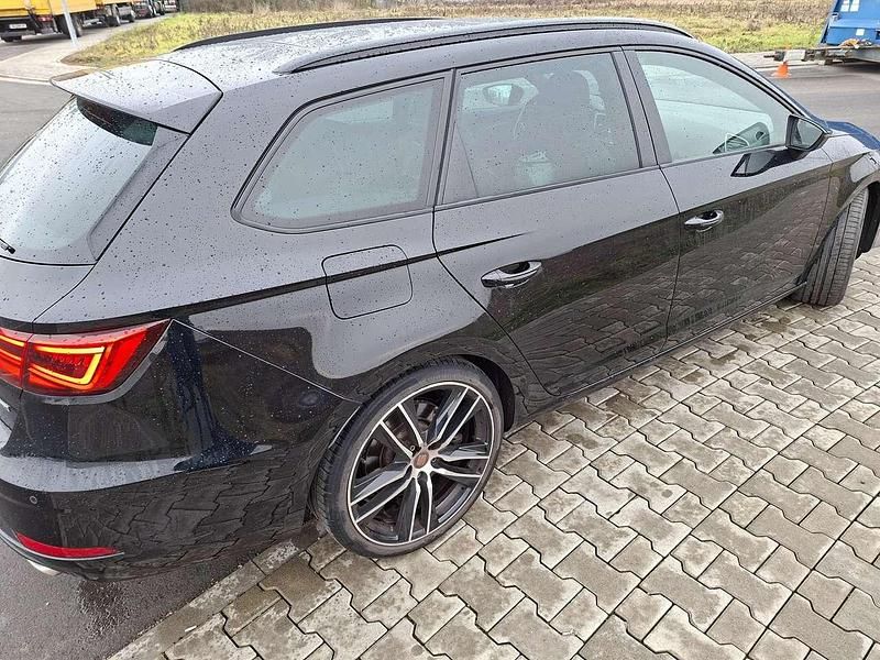 Gebraucht Seat Leon 4Drive 300 PS (220 kW) 2019 Schwarz Kombi