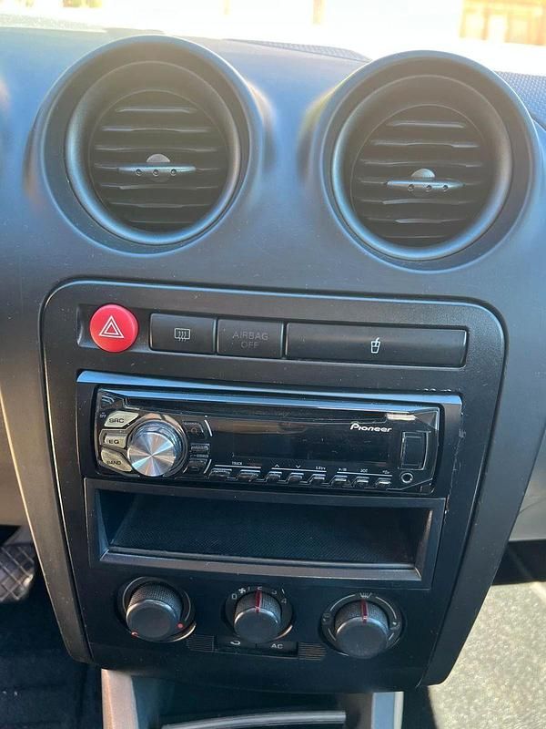 Gebraucht Seat Ibiza 86 PS (63 kW) 2007 Gelb Kleinwagen