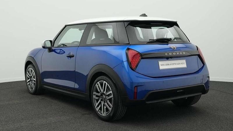 Gebraucht Mini Cooper Classic 156 PS (114 kW) 2024 Blau Kleinwagen