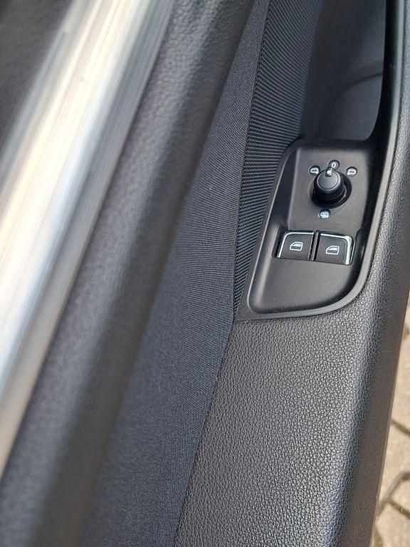 Gebraucht Audi A3 Attraction 179 PS (131 kW) 2013 Grau Limousine