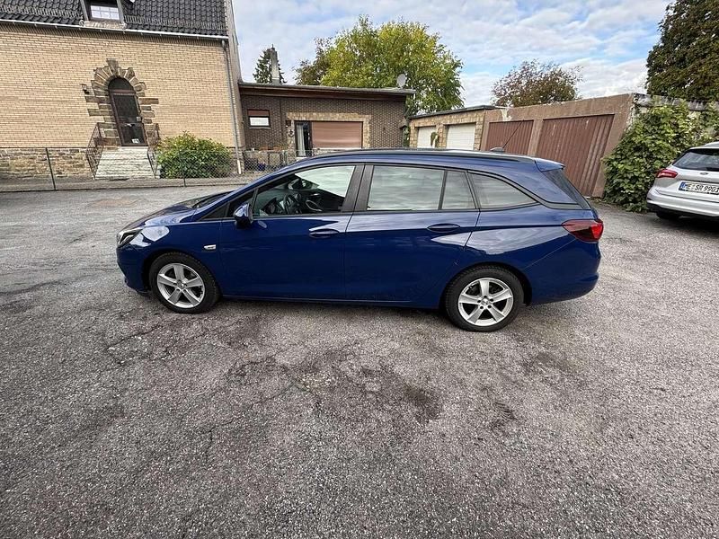 Gebraucht 2020 Opel Astra Kombi | 7.300 € (Guter Preis) - Bild 1/4