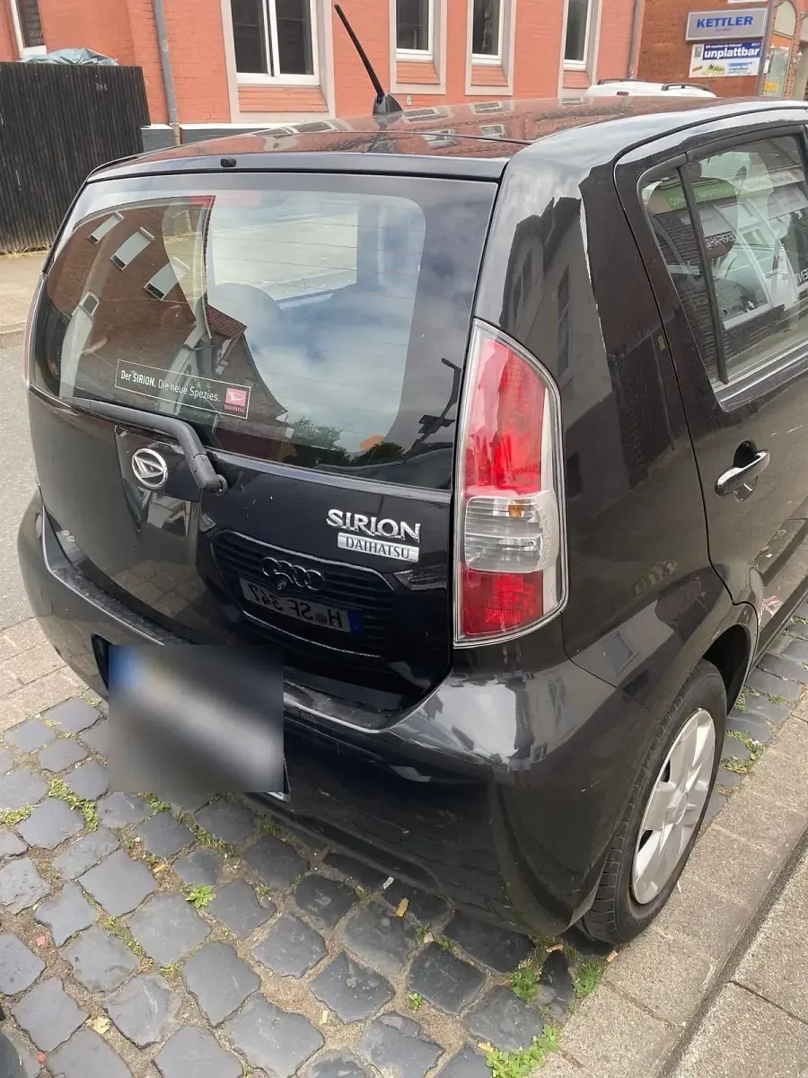 Gebraucht Daihatsu Sirion 71 PS (52 kW) 2007 Schwarz Kleinwagen