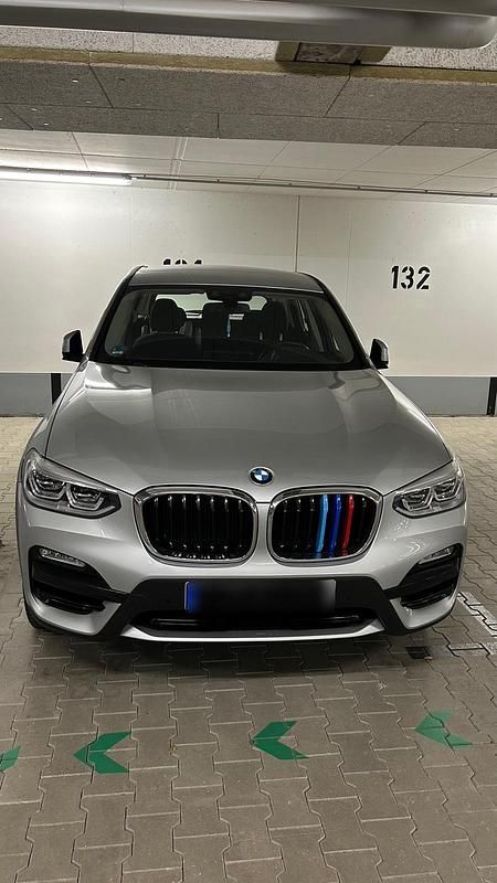 Gebraucht BMW X3 182 PS (133 kW) 2019 Silber SUV
