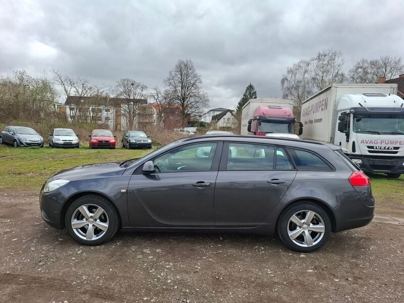 Gebraucht Opel Insignia Selection 116 PS (85 kW) 2009 Grau Kombi