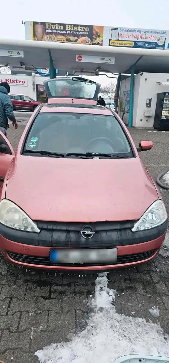 Usata Opel Corsa 60 CV (44 kW) 2001 Arancione Utilitaria