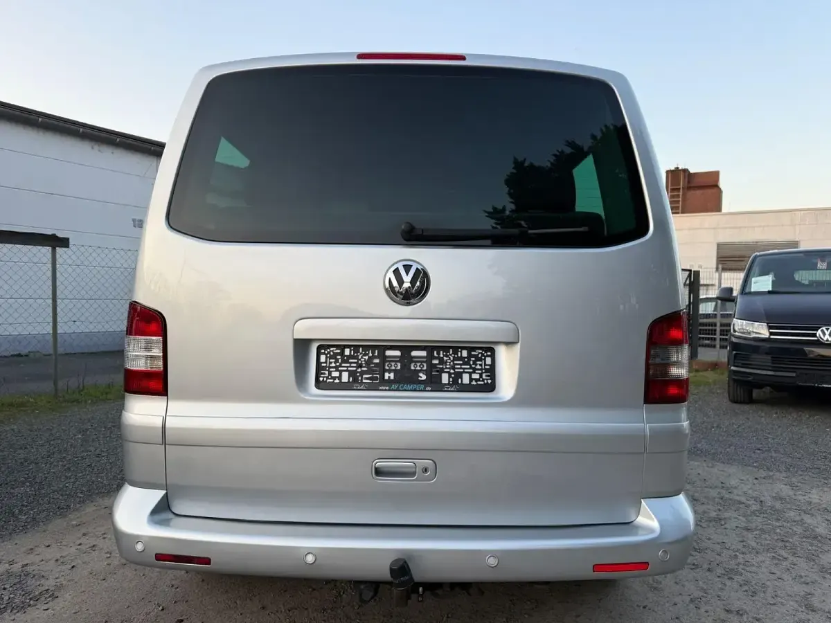 Gebraucht VW Multivan United 131 PS (96 kW) 2008 Silber Van / Kleinbus