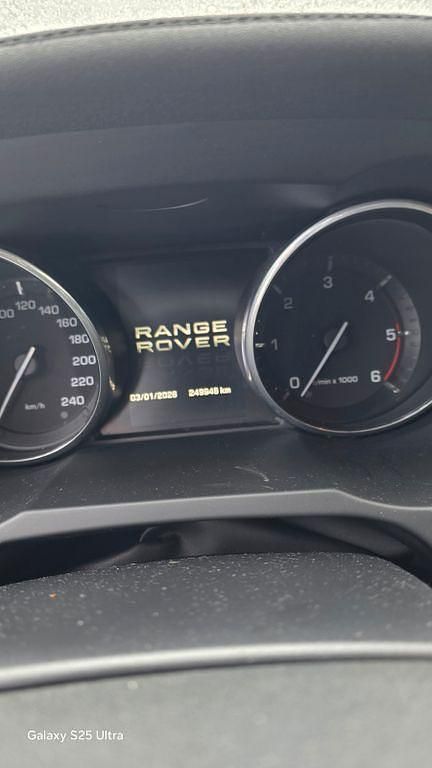 Schwarz Gebraucht 2011 Land Rover Range Rover Prestige SUV | 12.400 € (Teuer) - Bild 1/4