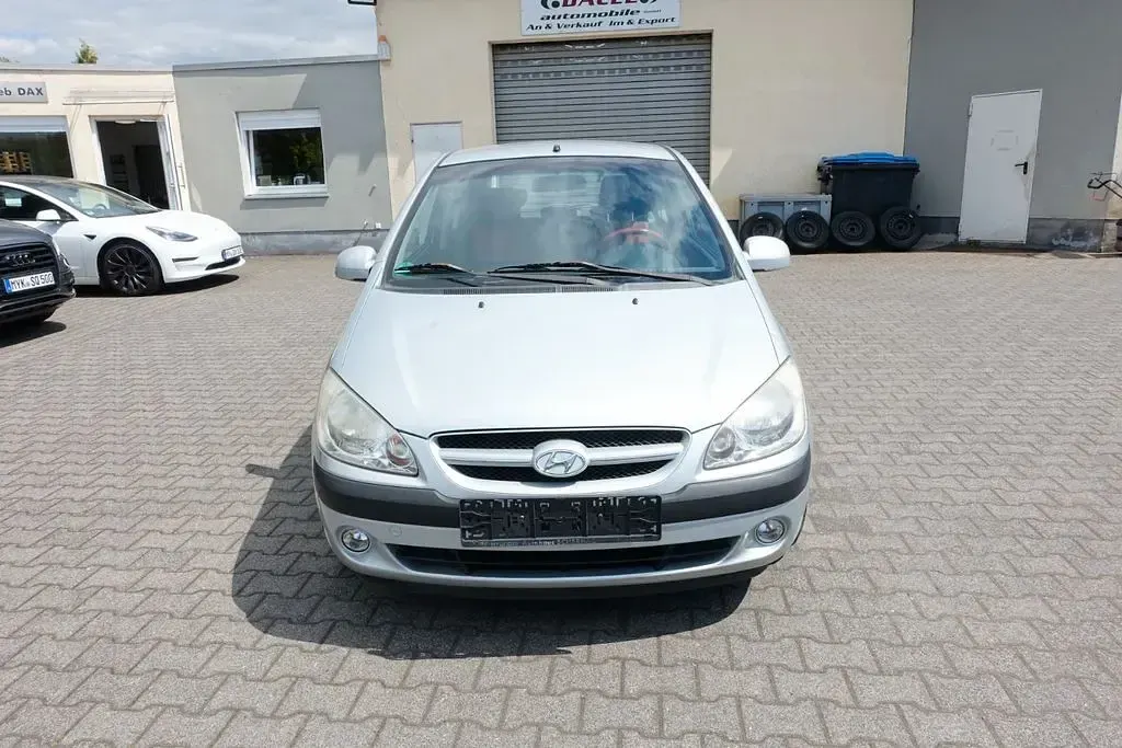 Gebraucht Hyundai Getz GLS 97 PS (71 kW) 2007 Silber Kleinwagen