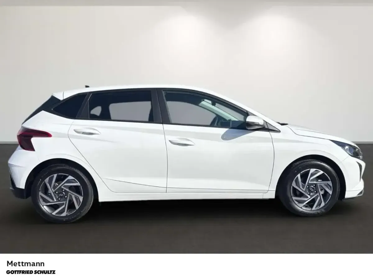 Neu Hyundai i20 Comfort 90 PS (66 kW) 2026 Atlas white Kleinwagen