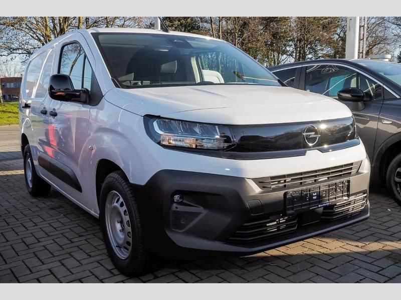Neu Opel Combo 131 PS (96 kW) 2026 Weiss Kombi