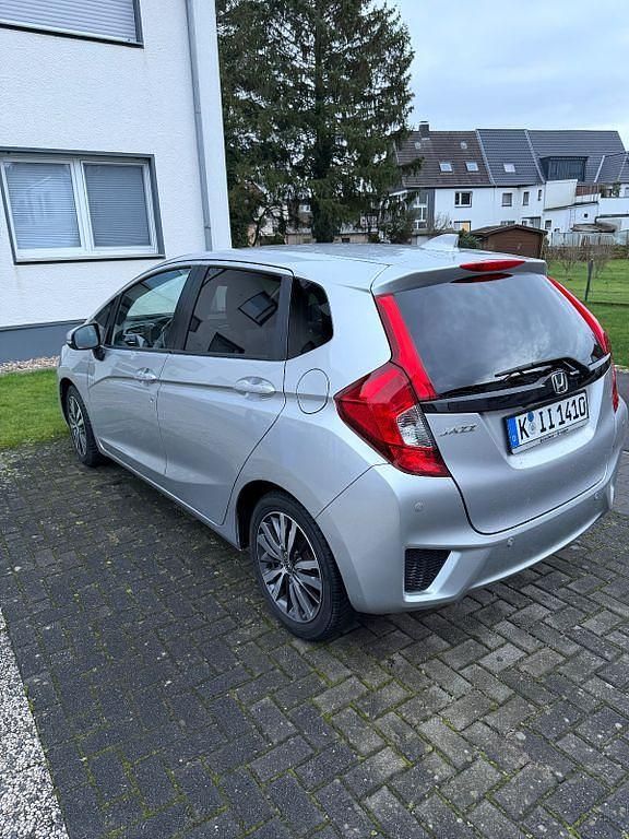 Gebraucht Honda Jazz Elegance 102 PS (75 kW) 2017 Silber Kleinwagen