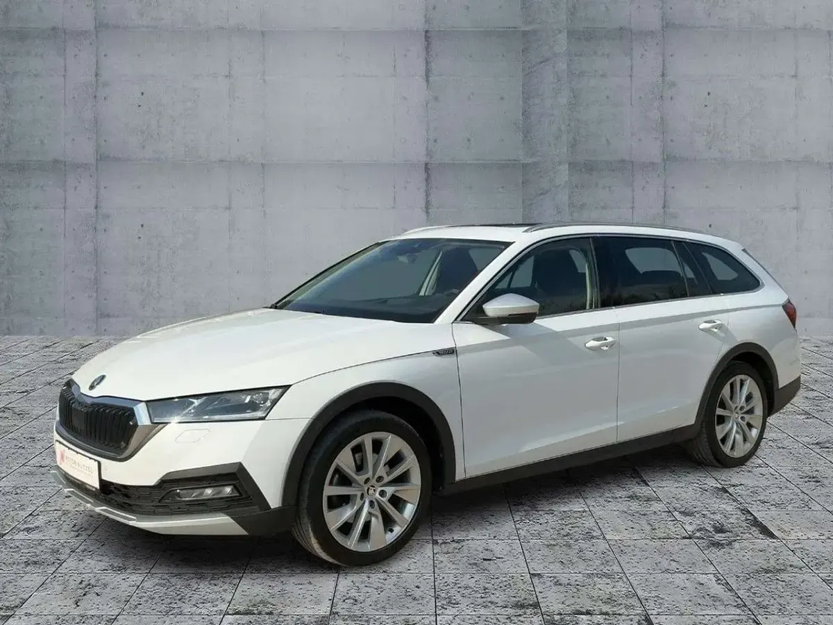 Gebraucht Skoda Octavia 200 PS (147 kW) 2022 Weiß Kombi