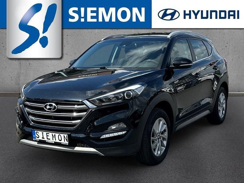 Mic (schwarz Gebraucht 2017 Hyundai Tucson Intro Edition SUV | 13.990 € (Guter Preis) - Bild 1/4