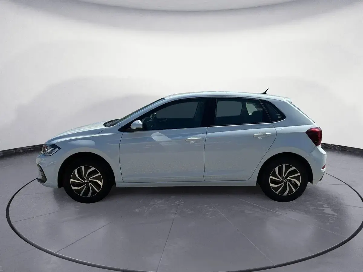 Gebraucht VW Polo Life 80 PS (58 kW) 2022 Weiß Kleinwagen