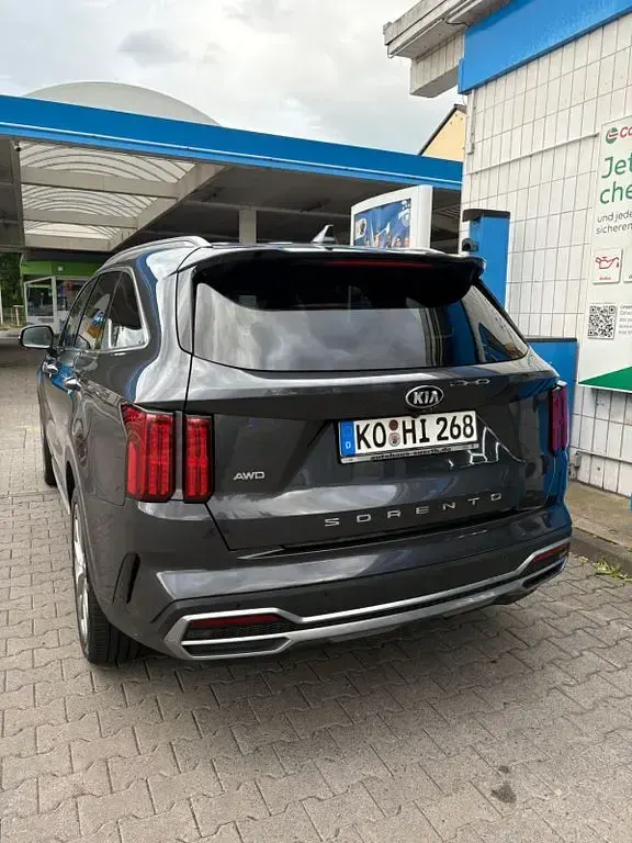 Gebraucht Kia Sorento Platinum 201 PS (147 kW) 2021 Grau SUV