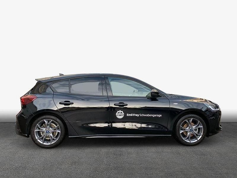 Gebraucht Ford Focus ST-Line X 155 PS (114 kW) 2024 Agate black metallic Limousine