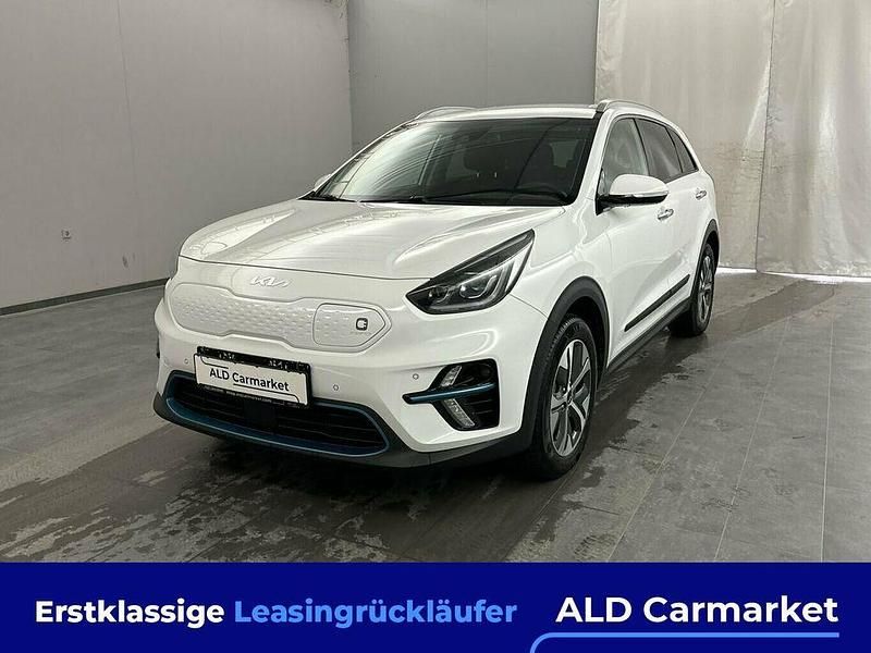 Schneeweiß Gebraucht 2022 Kia e-Niro Spirit SUV | 23.480 € (Guter Preis) - Bild 1/4