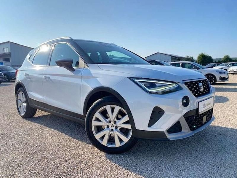 Second-hand Seat Arona Xperience 110 CP (80 kW) 2022 Alb SUV