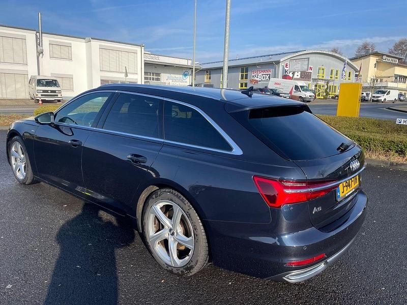 Gebraucht Audi A6 S-Line 245 PS (180 kW) 2020 Blau Kombi
