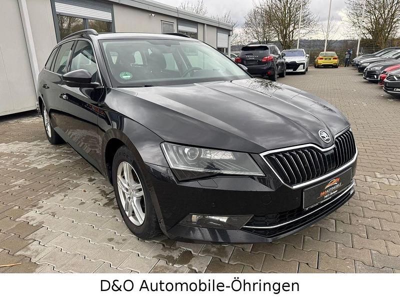 Schwarz Gebraucht 2016 Skoda Superb Ambition Kombi | 9.990 € (Teuer) - Bild 1/4
