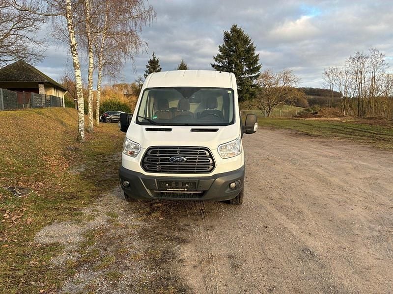 Gebraucht Ford Transit 170 PS (125 kW) 2018 Weiß Van / Kleinbus