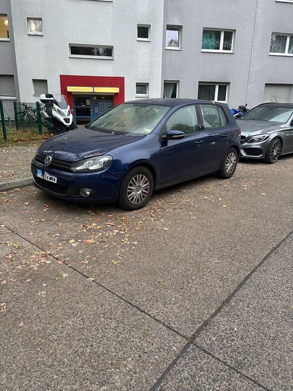 Blau Gebraucht 2009 VW Golf VI Comfortline Limousine | 3.800 € (Fairer Preis) - Bild 1/4