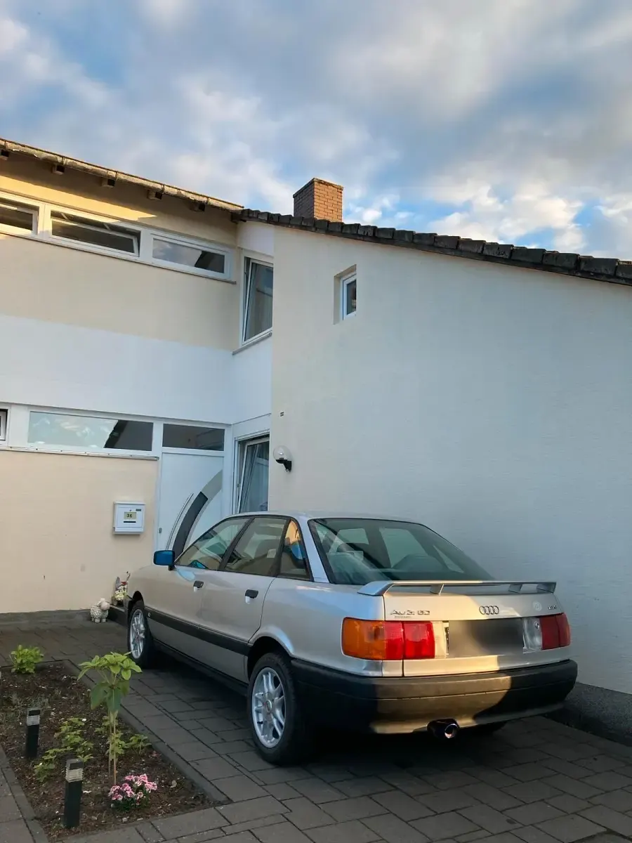 Gebraucht Audi 80 90 PS (66 kW) 1987 Silber Limousine