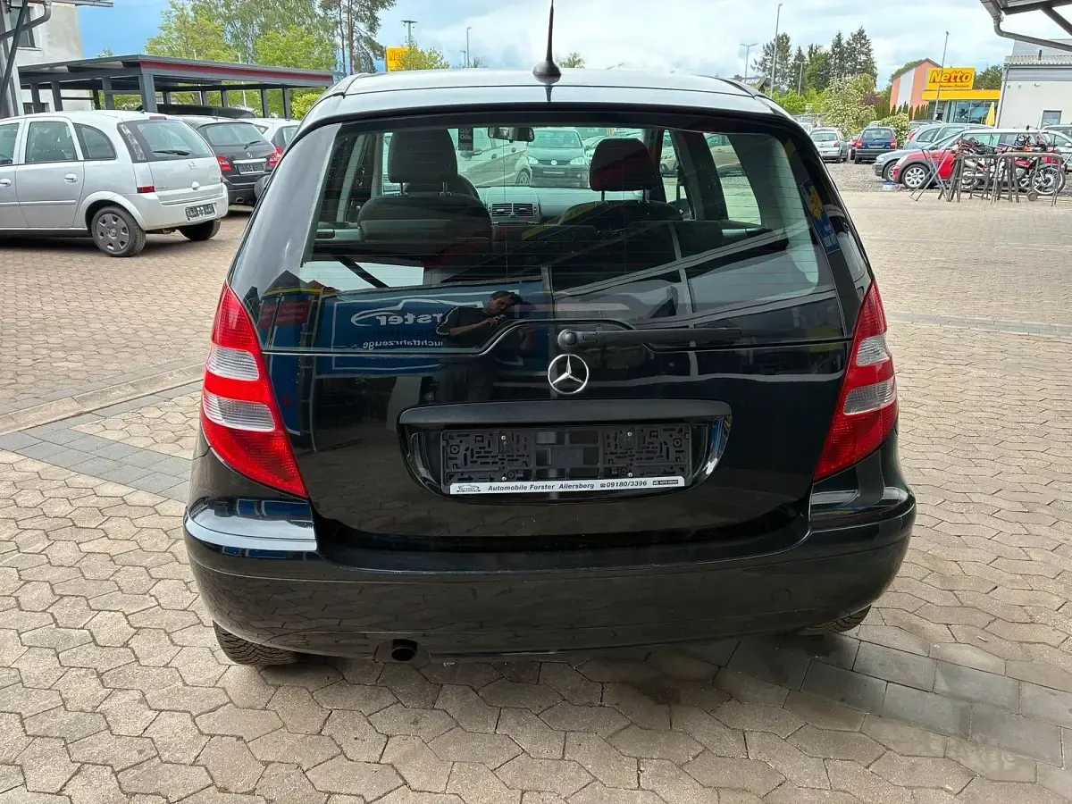 Gebraucht Mercedes A170 115 PS (84 kW) 2004 Schwarz Limousine