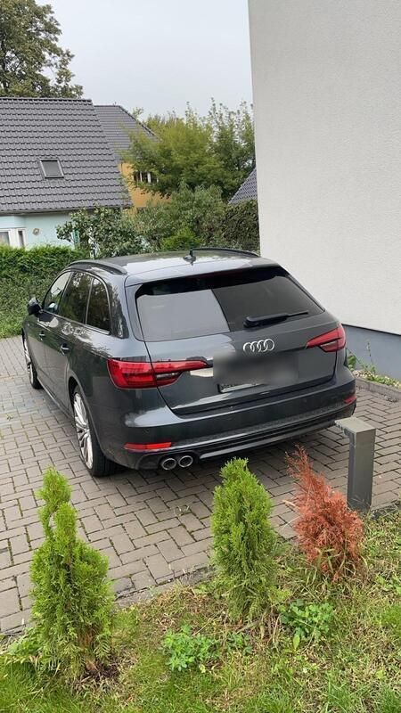 Grau Gebraucht 2016 Audi A4 Kombi | 14.000 € (Fairer Preis) - Bild 1/4