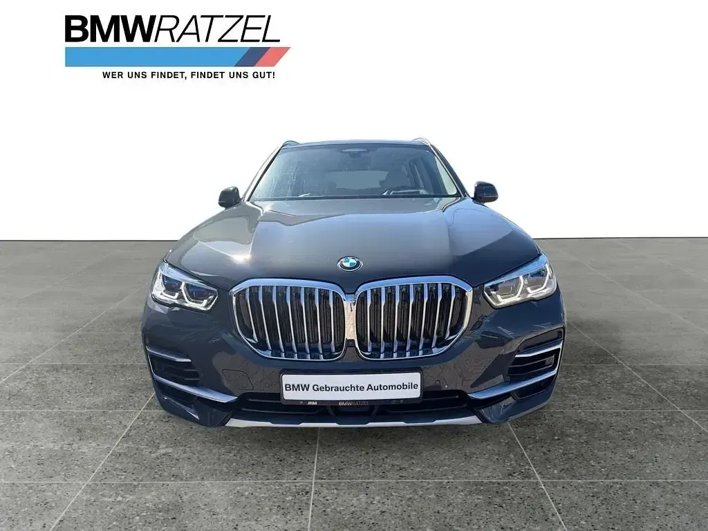 Second-hand BMW X5 xLine 286 CP (210 kW) 2023 Gri SUV