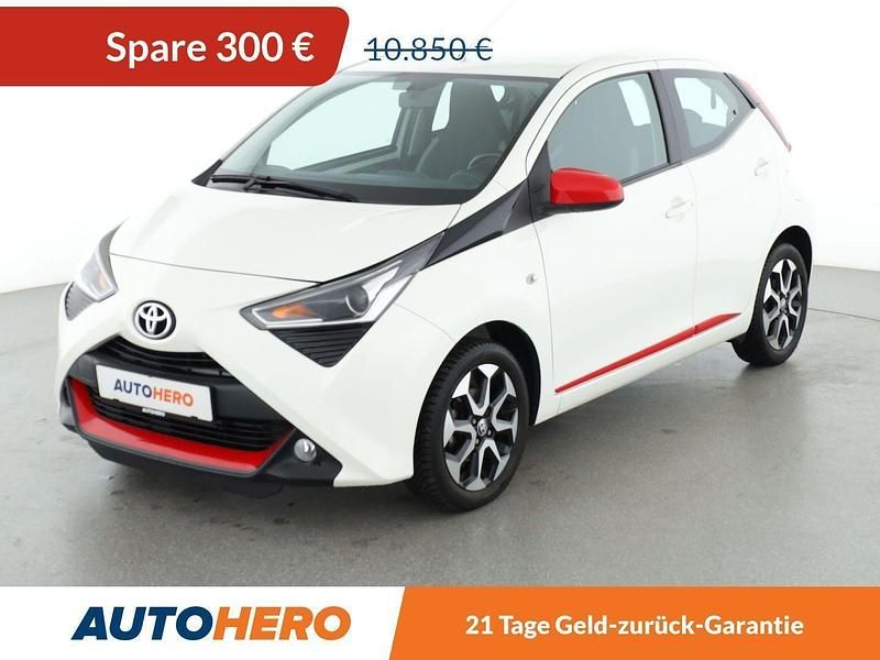 Weiß Gebraucht 2018 Toyota Aygo Connect Style Kleinwagen | 10.550 € (Etwas zu teuer) - Bild 1/3