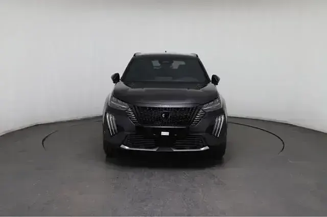 Neu Peugeot 2008 GTi 145 PS (106 kW) 2025 Schwarz, perla nera schwarz SUV
