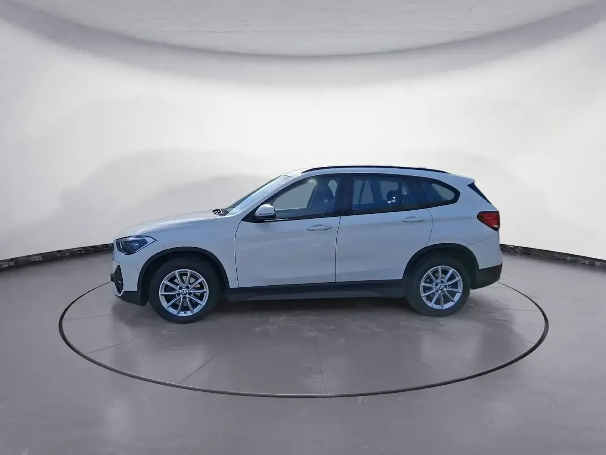 Second-hand BMW X1 Advantage 140 CP (102 kW) 2020 SUV